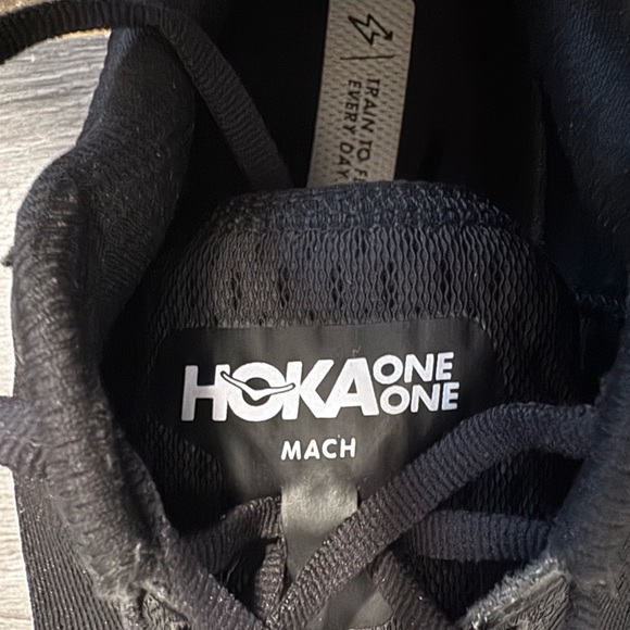 HOKA ONE ONE Mach 4 'Black Dark Shadow' 1113528-BDSD
Men’s 9D - Picture 11 of 13